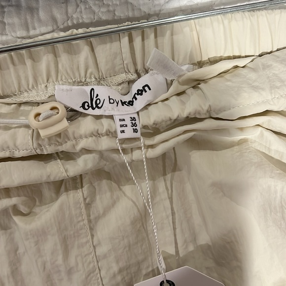 NEW & AUTHENTIC olé by Koton - Off-White Cargo Skirt Size 38 - Picture 4 of 6